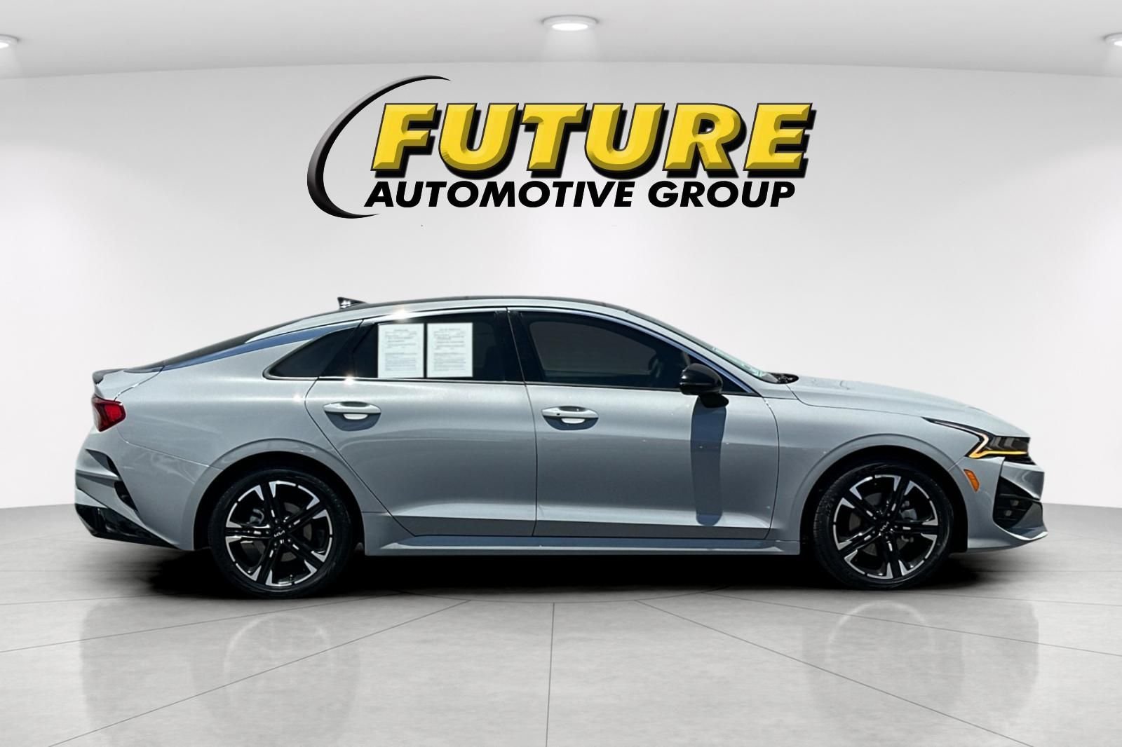 Used 2024 Gray Kia GT-Line image 3