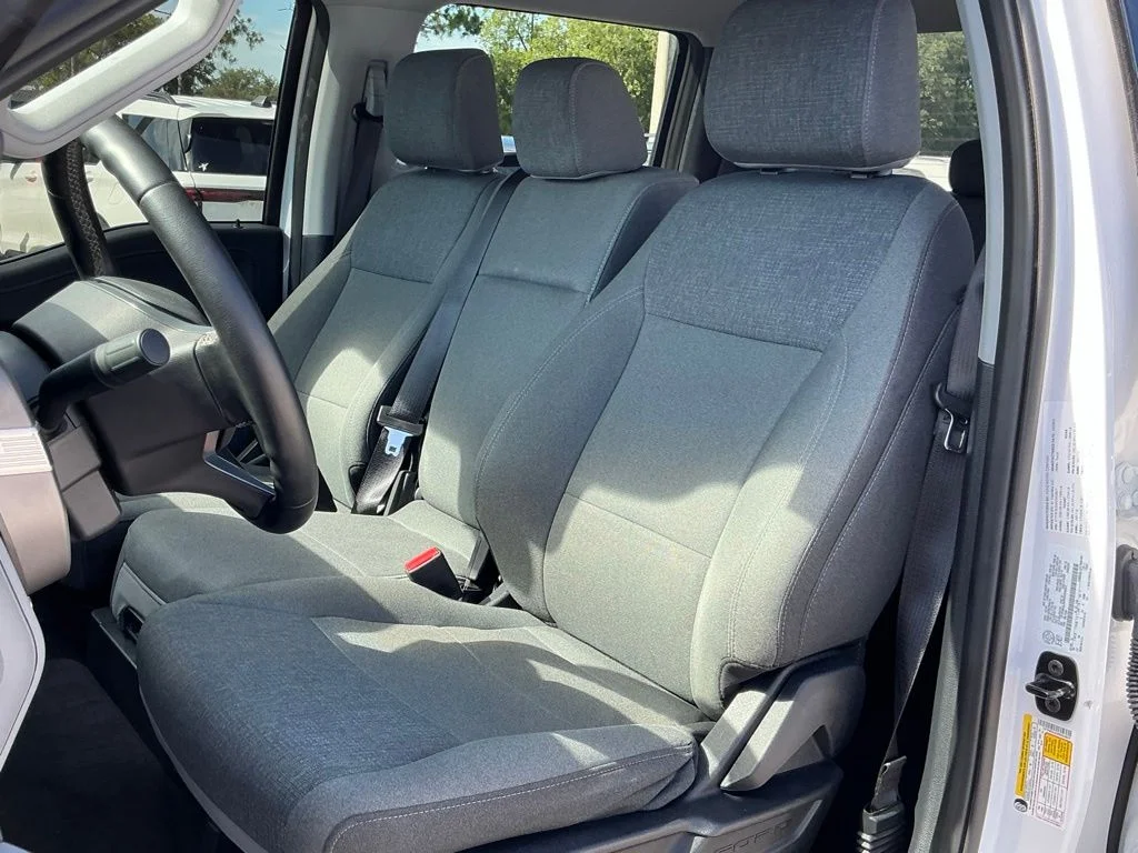 Used 2024  Ford XLT image 31