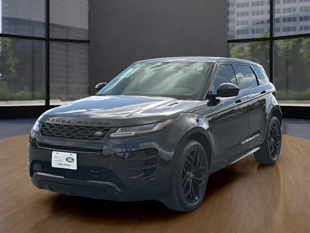 Used 2022 Black Land Rover Dynamic image 12