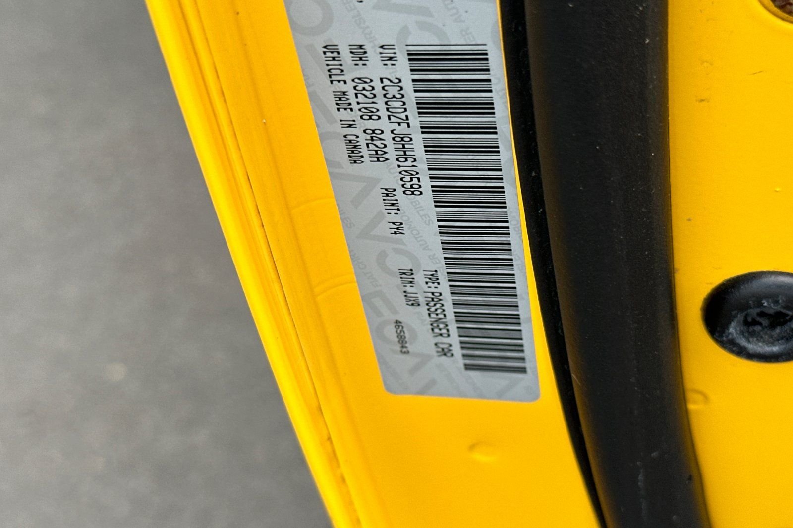 Used 2017 Yellow Dodge R/T image 36
