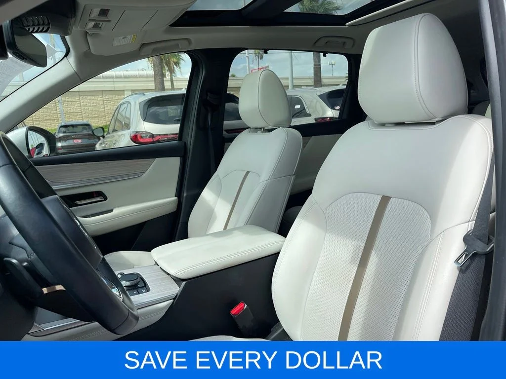 Used 2024 Silver Mazda 3.3 Turbo Premium Plus image 19