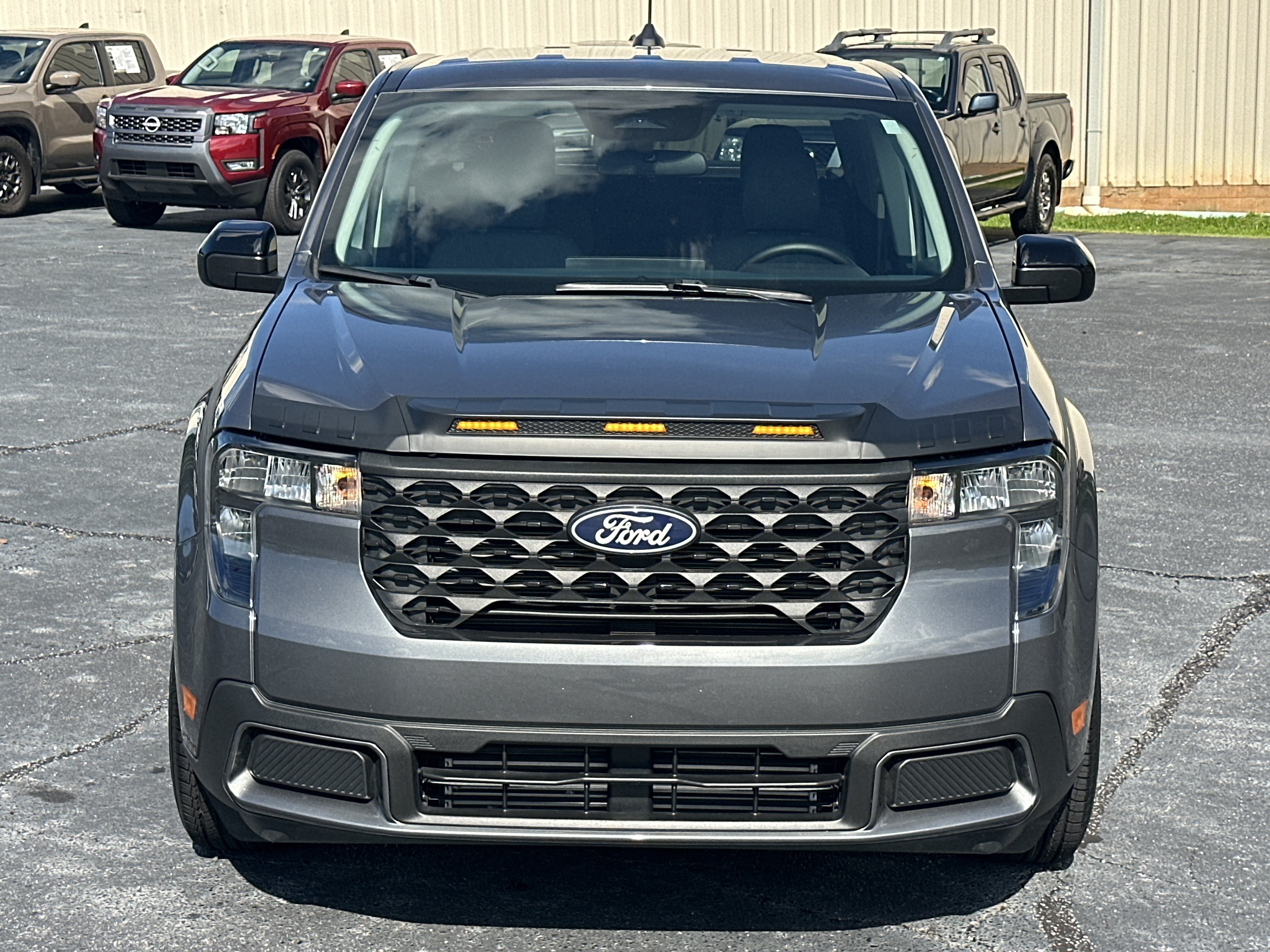 Used 2025 CARBONIZED GRAY Ford XLT image 3