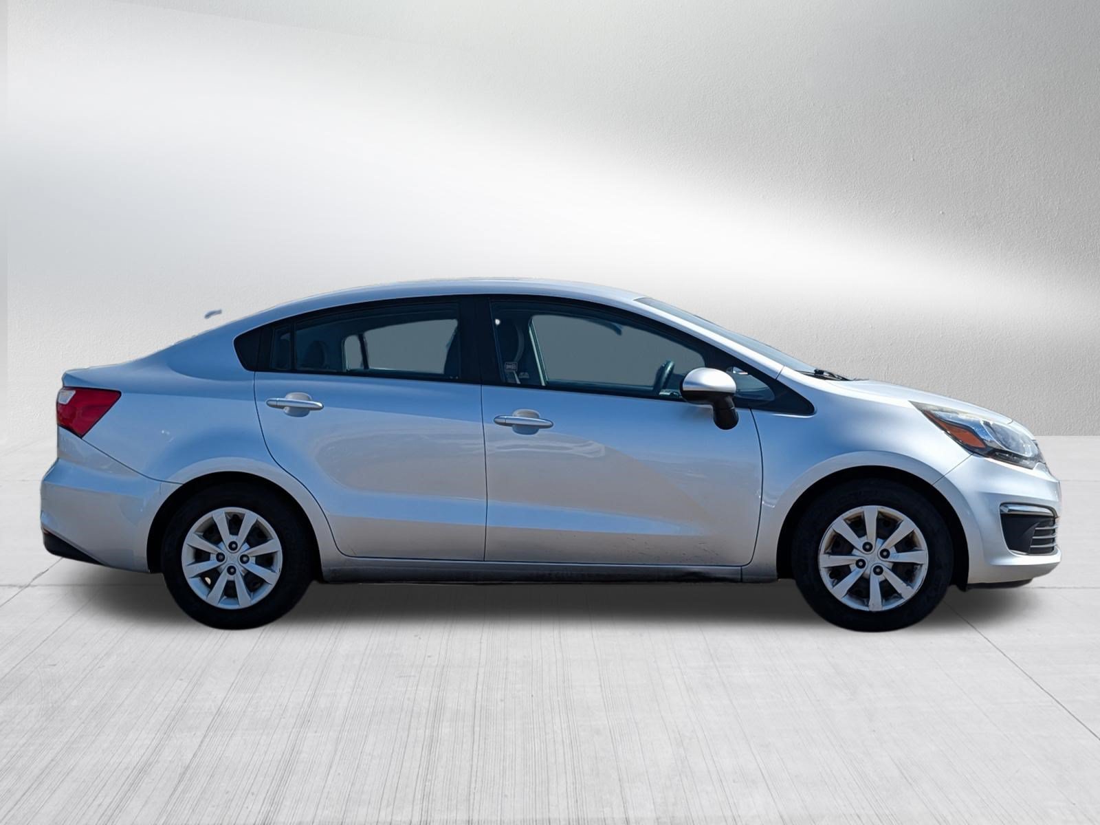 Used 2016 Kia Rio LX with VIN KNADM4A34G6690426 for sale in Bloomington, MN