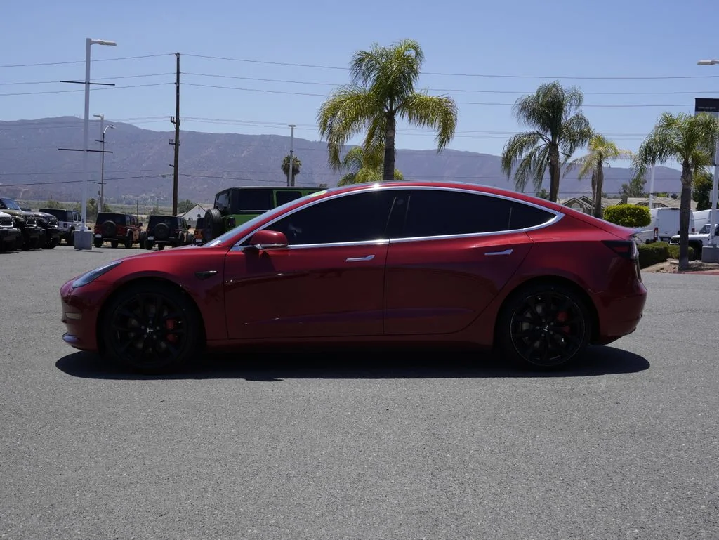 Used 2018 Red Tesla Long Range image 6