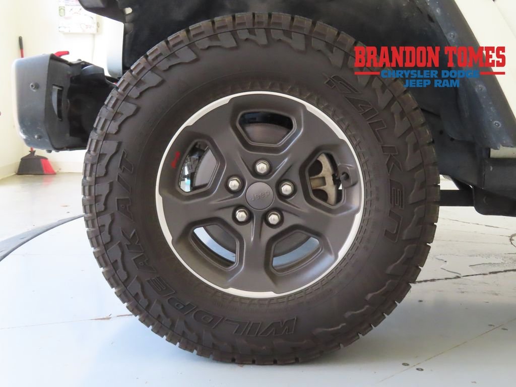 Used 2021 White Jeep Unlimited Rubicon image 26