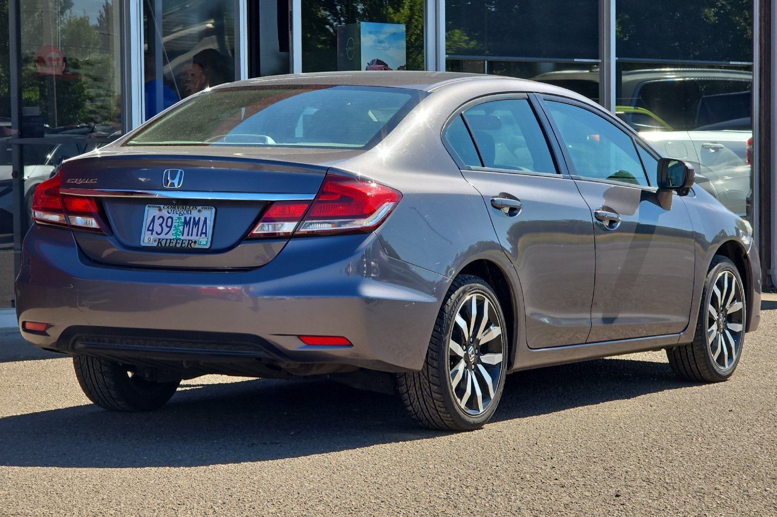 Used 2015 Gray Honda EX-L image 4