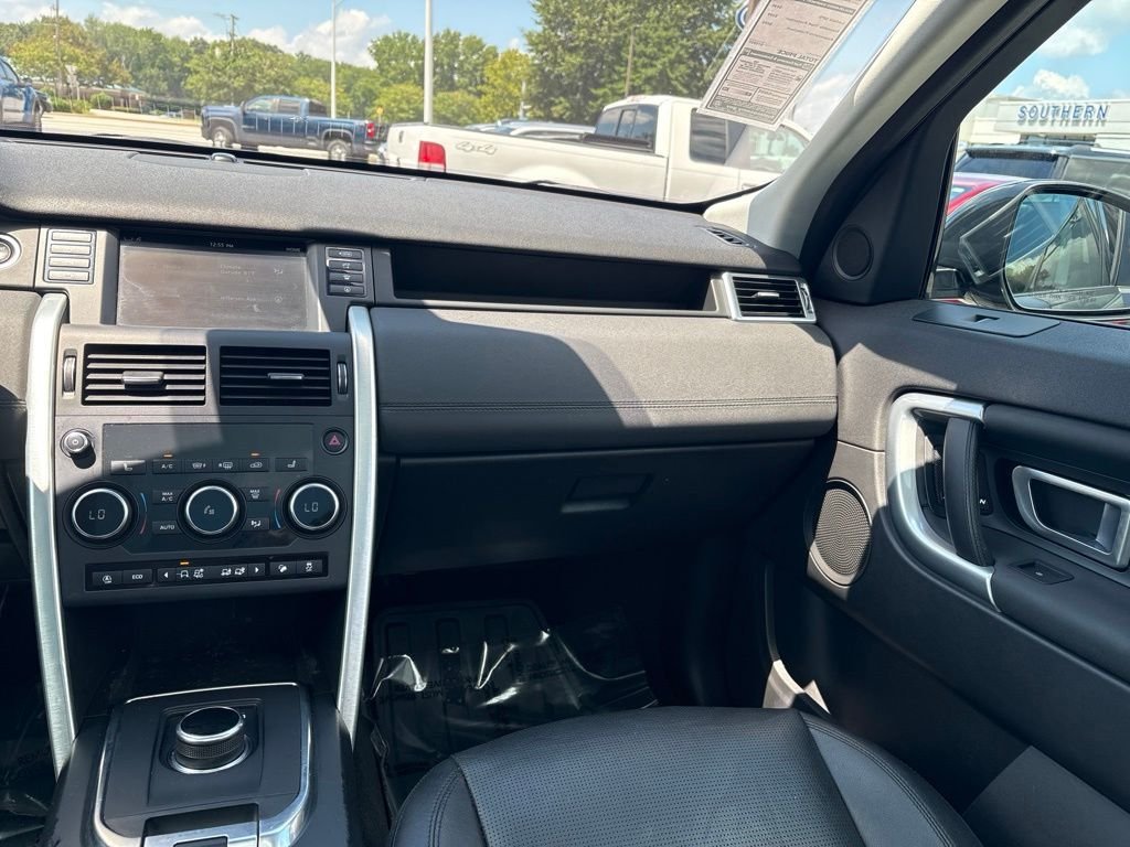 Used 2019 Gray Land Rover  image 9