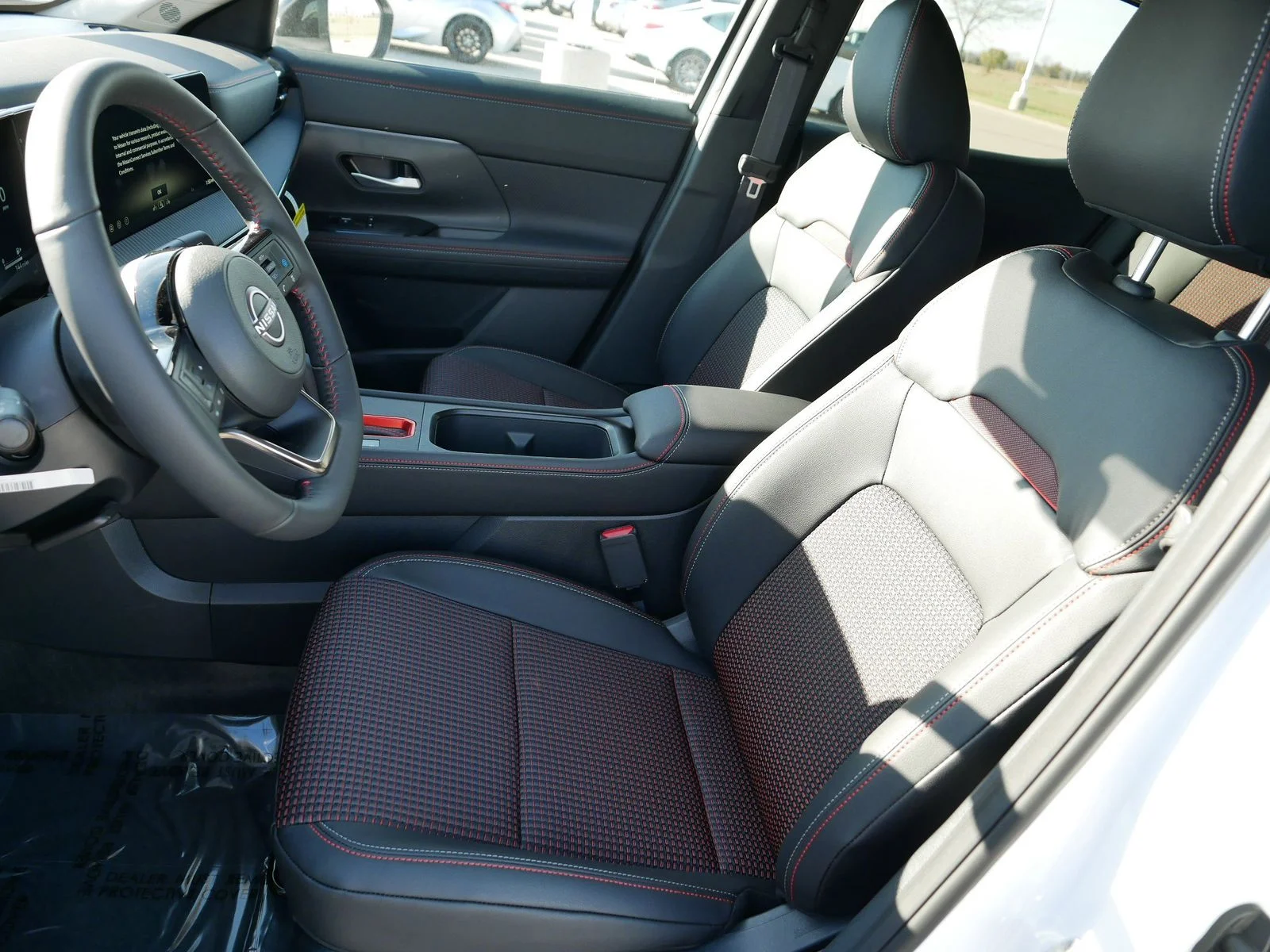 2026 Nissan KICKS SR AWD - Photo 11