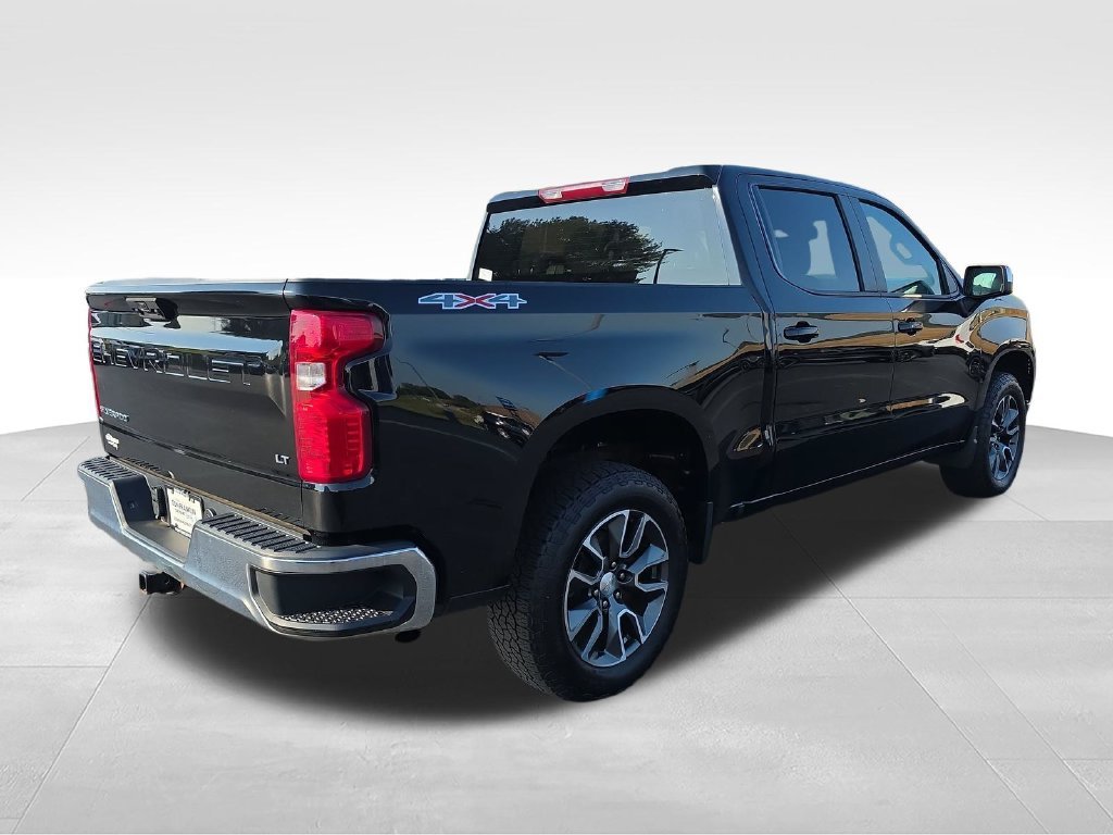 Used 2024 Black Chevrolet LT image 6