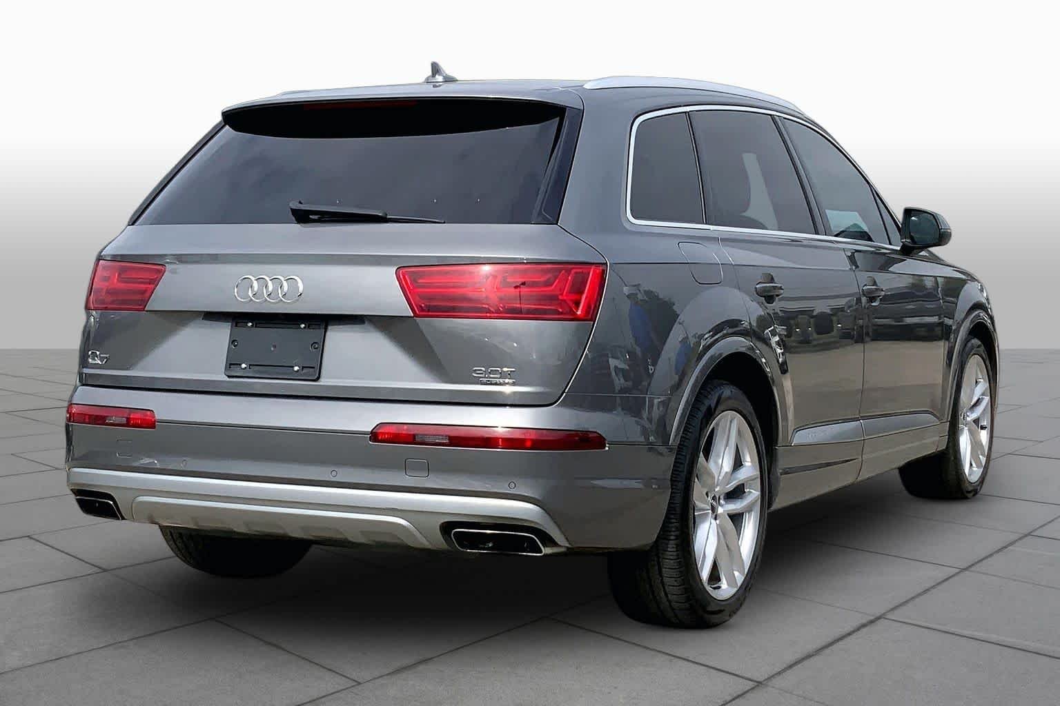 Used 2018 Graphite Gray Metallic Audi Prestige image 13