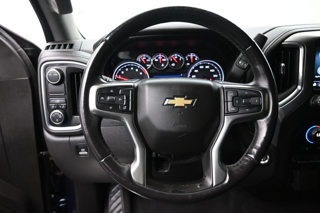 Used 2020 Blue Chevrolet LT image 28