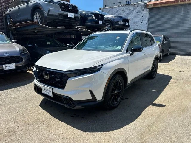 Used 2024  Honda Sport image 1