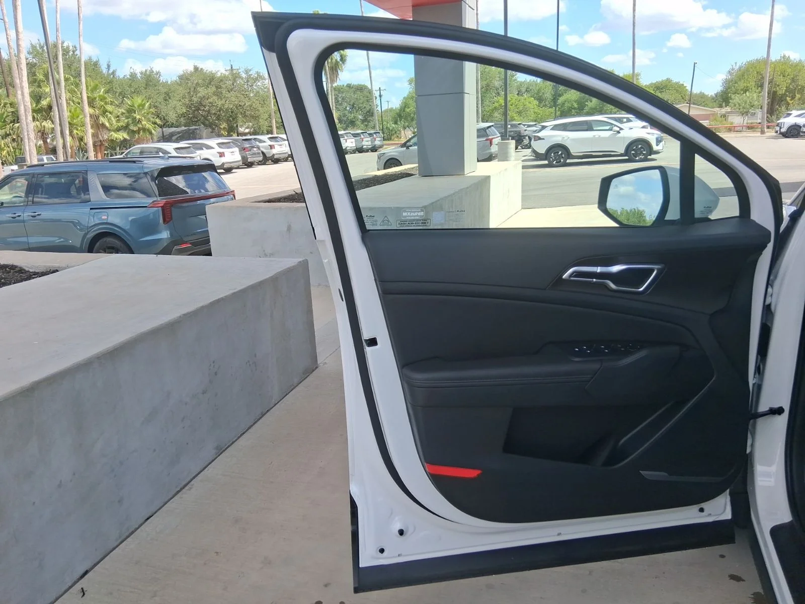 New 2026 White Kia EX image 18