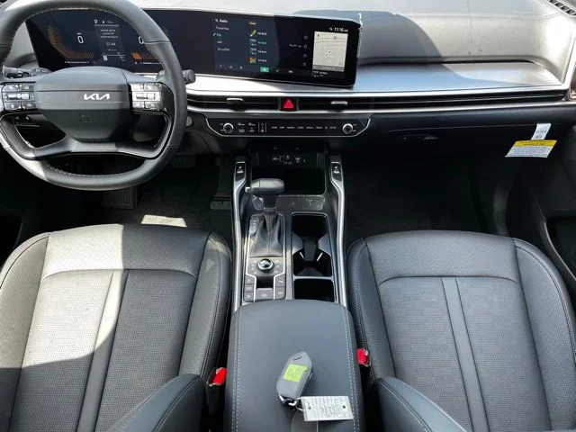 New 2026 White Kia EX image 9