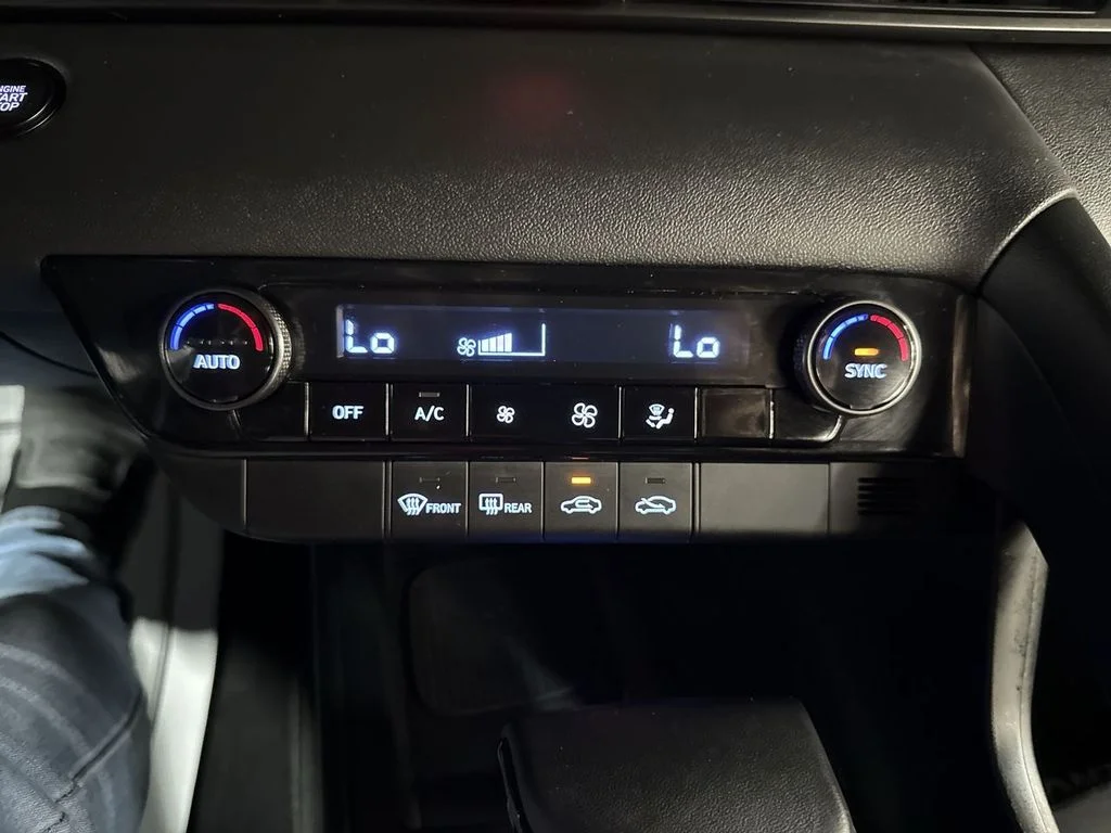 Used 2025 Intense Blue Hyundai SEL Sport image 25