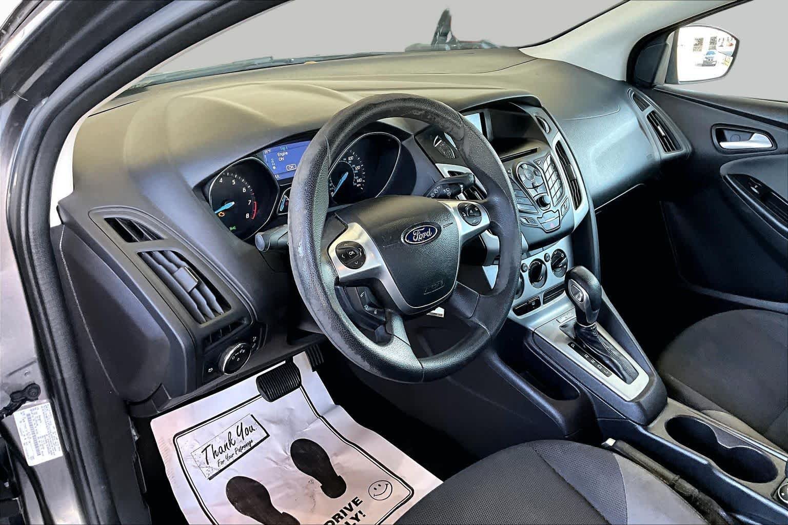 Used 2014 Sterling Gray Metallic Ford SE image 16