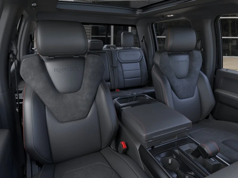 2025 Ford F-150 Raptor - Photo 40