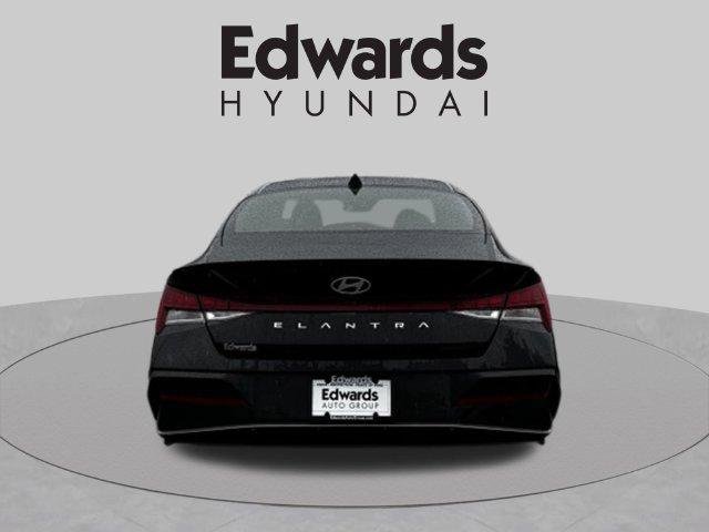 New 2026 Black Hyundai SEL Sport image 6