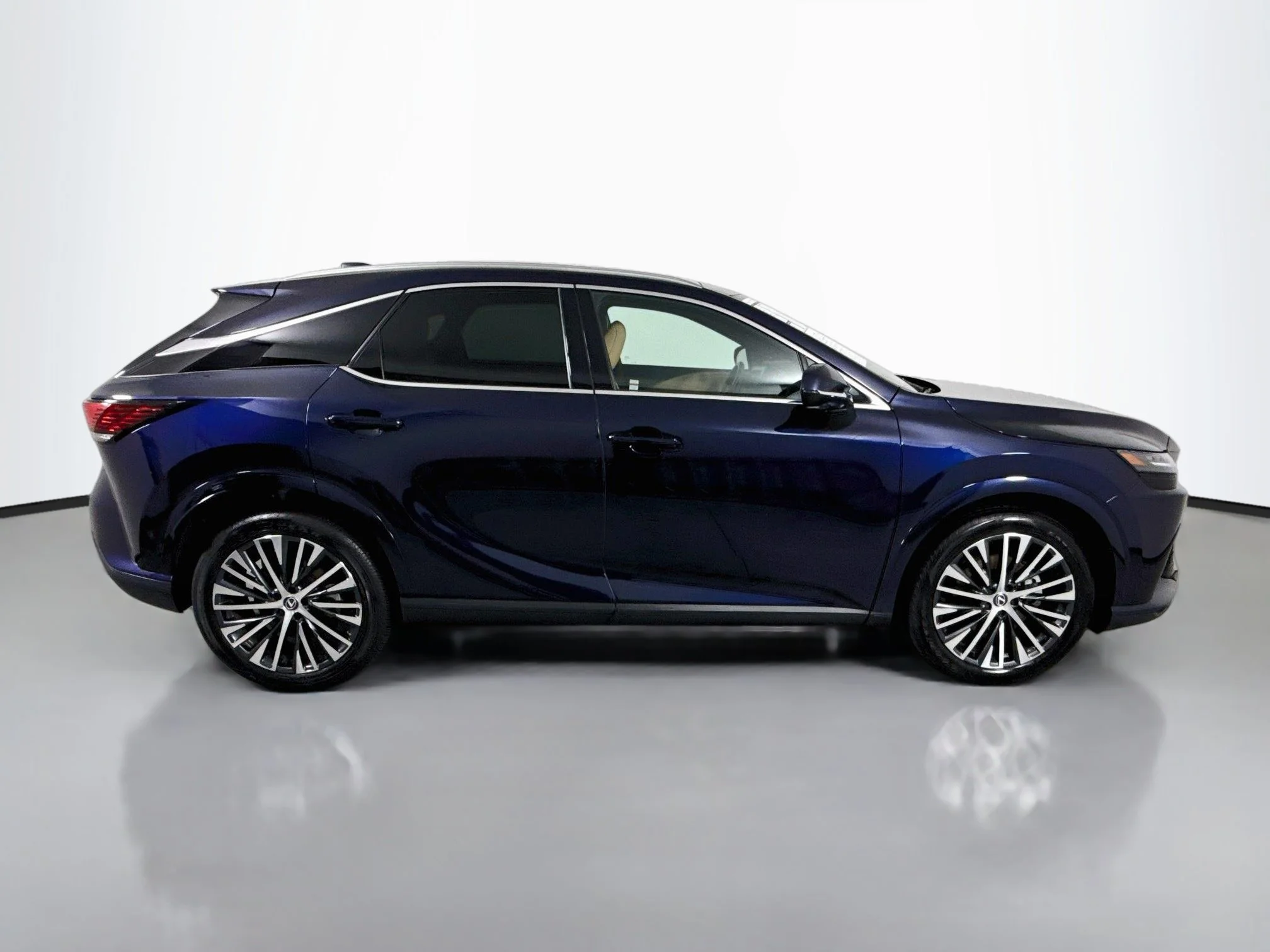 Certified Used 2025 Nightfall Mica Lexus 350h Premium Plus image 8