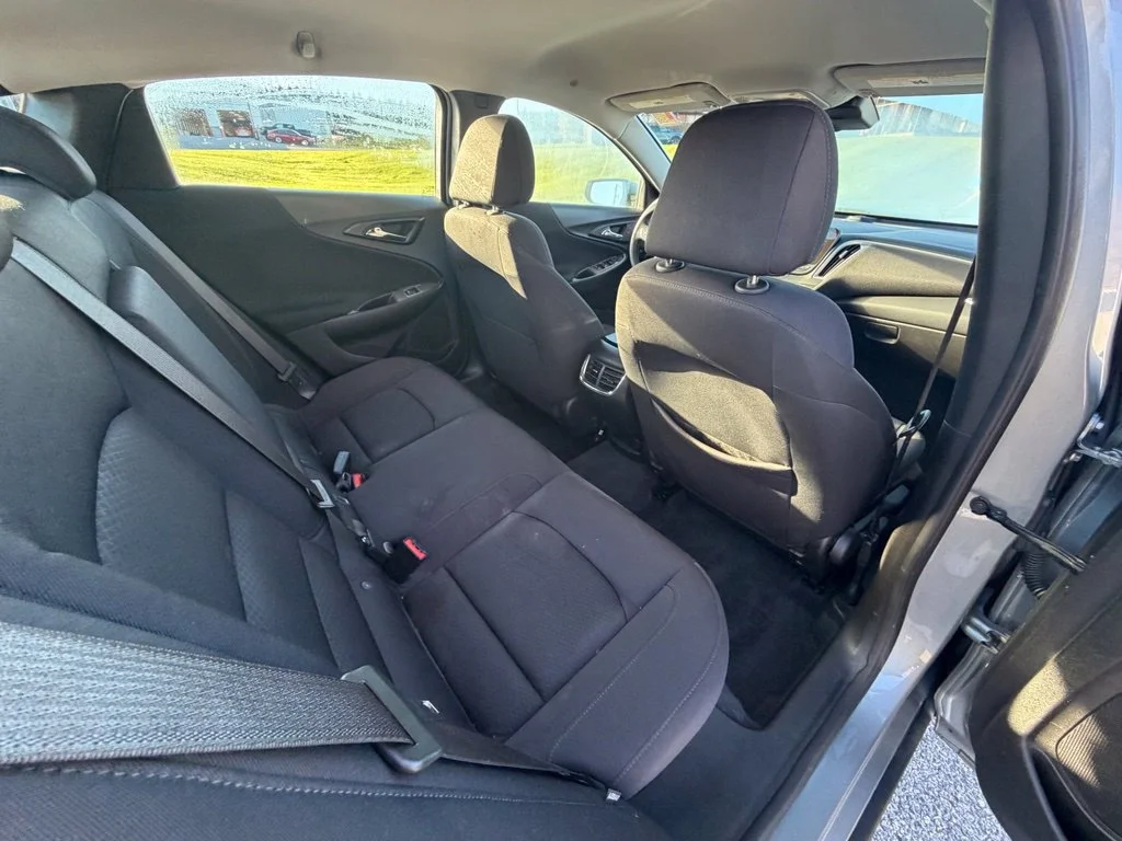 Used 2025 Sterling Gray Metallic Chevrolet 1LT image 33