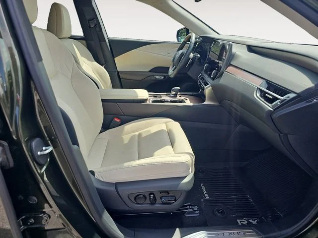 Used 2025 Green Lexus 350h Luxury image 13