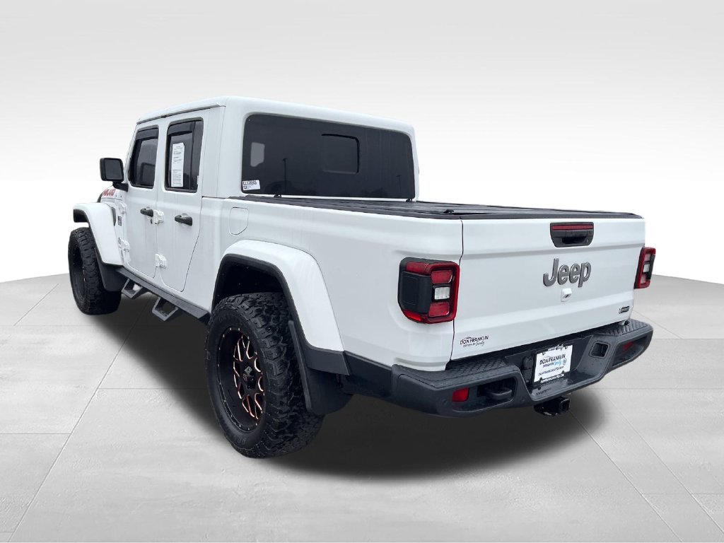 Used 2020 White Jeep Overland image 3