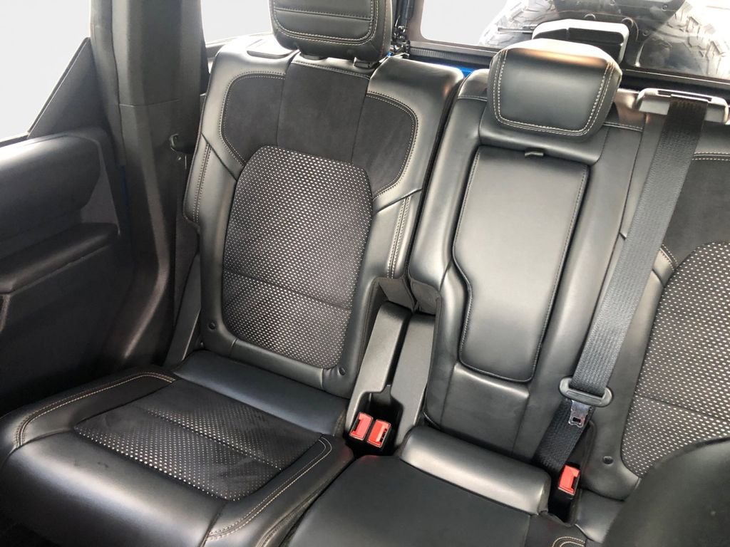 Used 2022 Blue Ford Raptor image 9