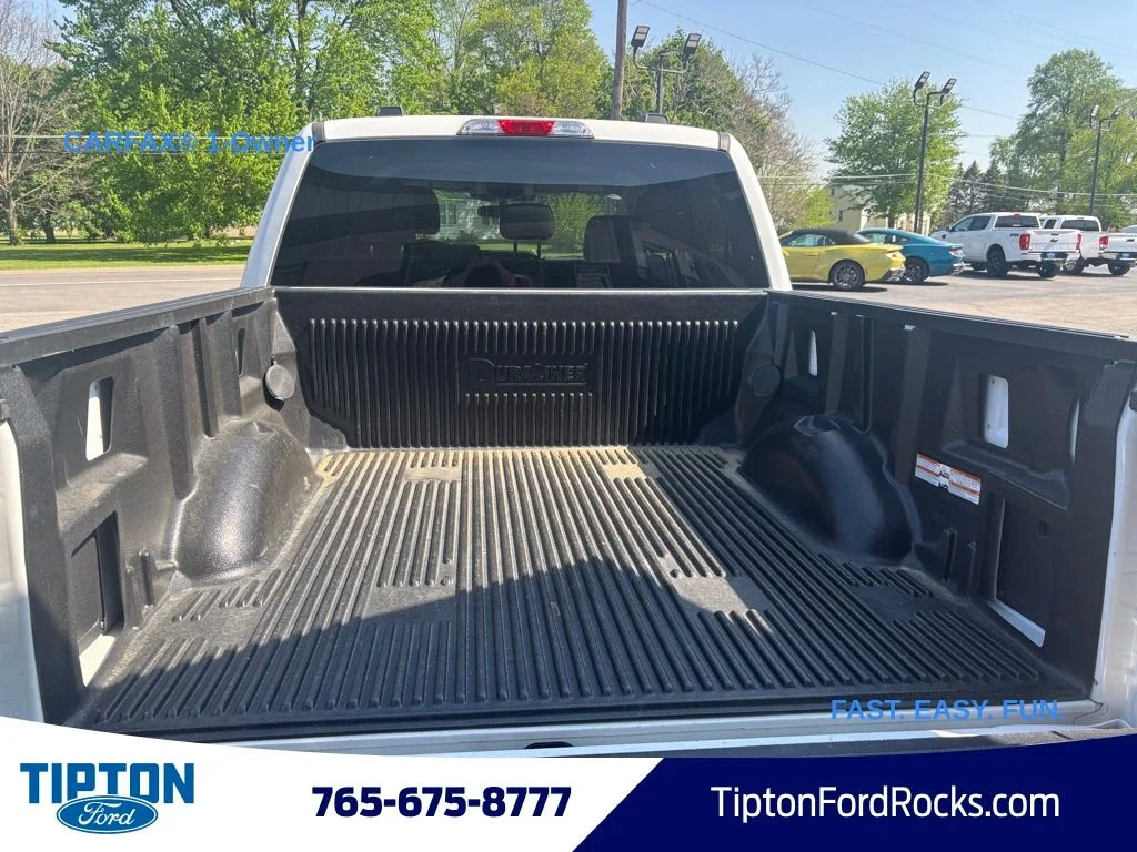 Used 2025 Oxford White Ford XLT image 22