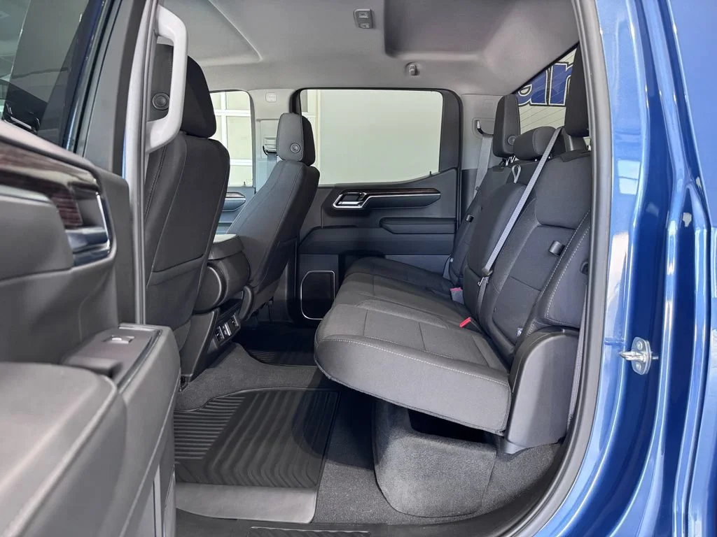 2024 GMC Sierra 1500 Elevation - Photo 13