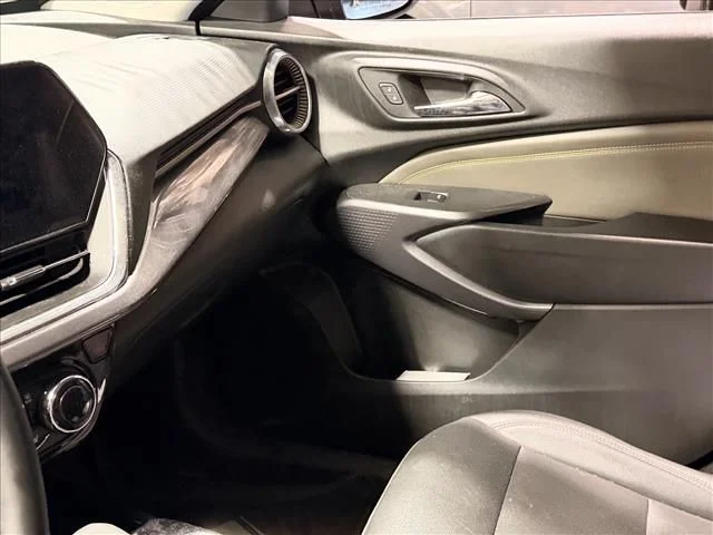Used 2024 Brown Chevrolet ACTIV image 24
