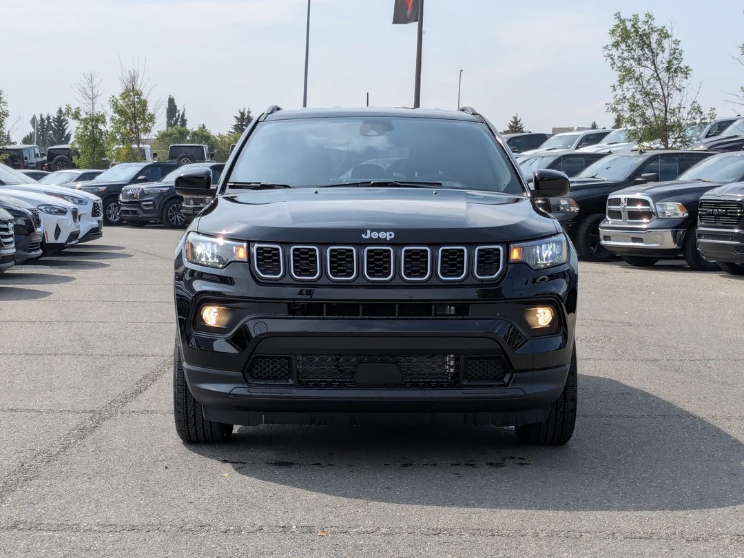 New 2025 Black Jeep North - - 4X4 - 4.99% O.A.C - Heated seats - Forward Collision Warning & More! image 3