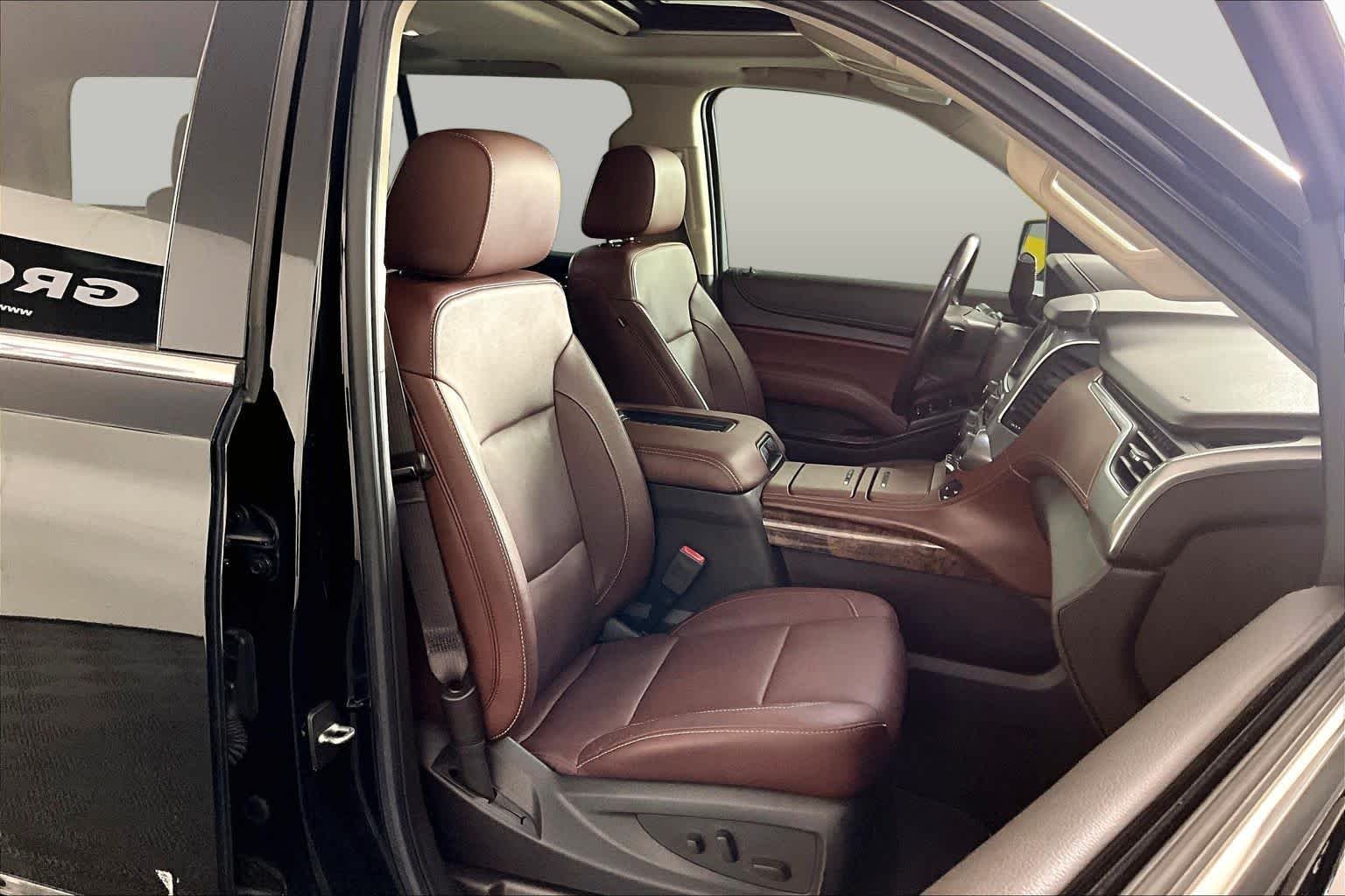 Used 2018 Black Chevrolet Premier image 9