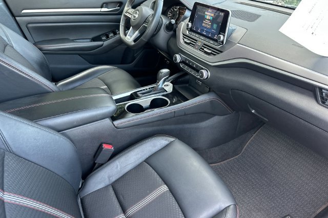 Used 2024 Gray Nissan 2.5 SR image 18