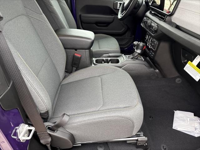 New 2026 Reign Exterior Paint Jeep Sport S image 15