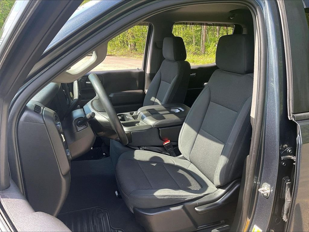 Used 2020 Gray Chevrolet Custom image 10