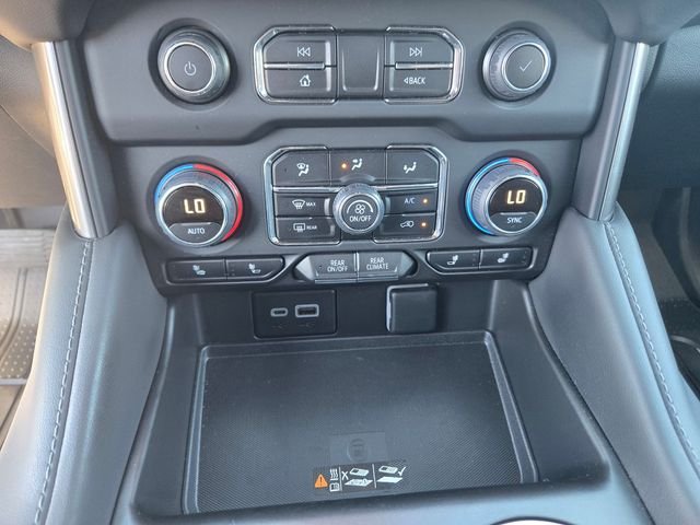 Used 2023 Black Chevrolet Z71 image 15