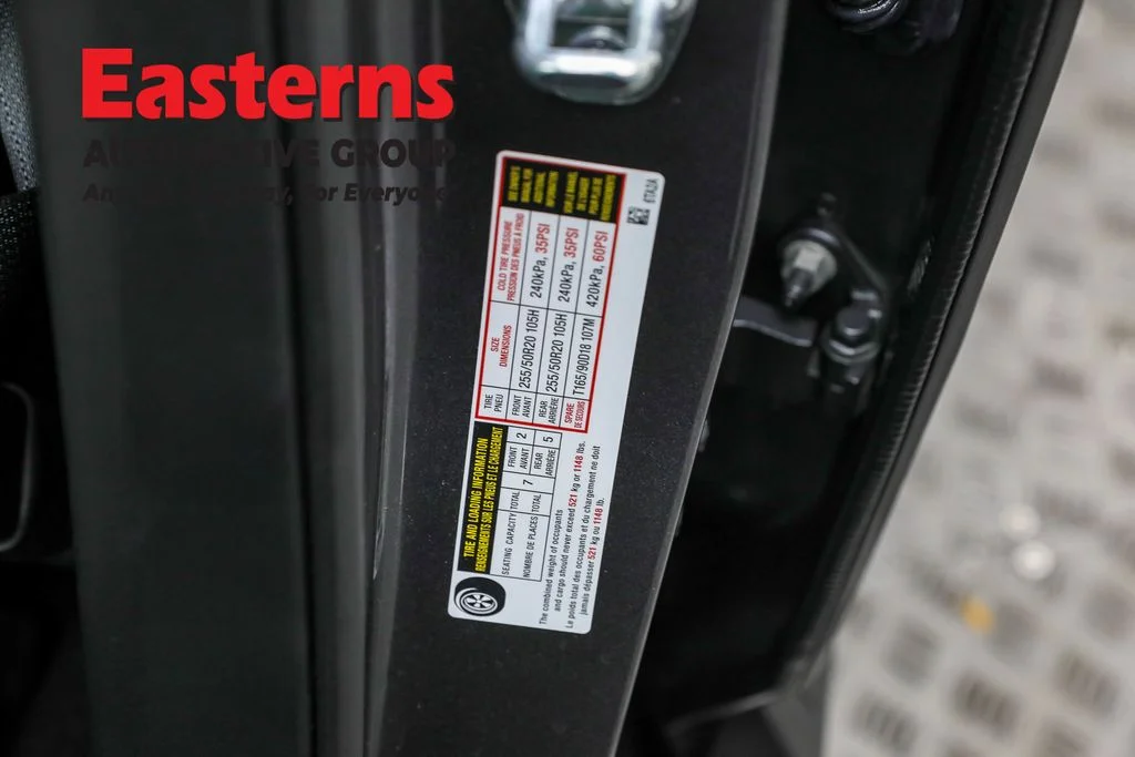 Used 2023 Gray Nissan SL image 34