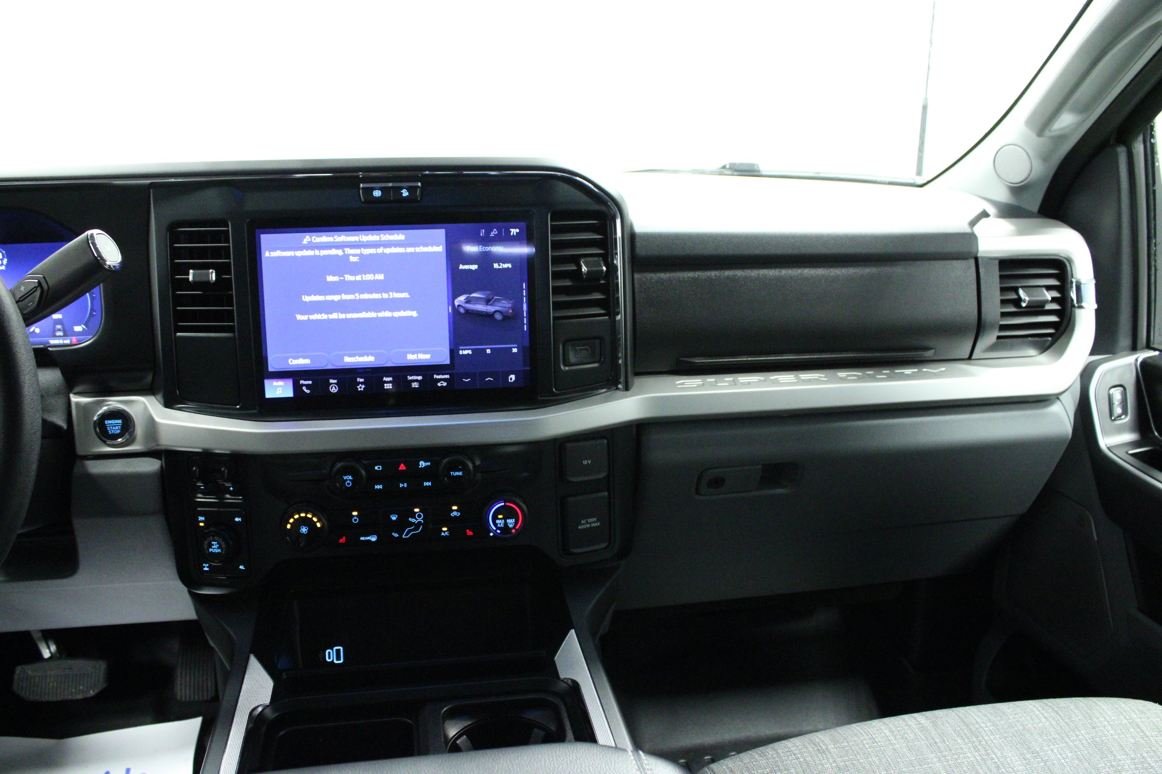2025 Ford F-250 Super Duty XLT - Photo 19