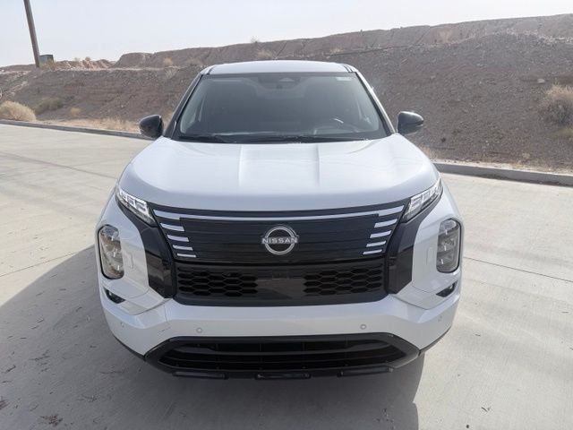 New 2026 White Nissan SL image 2