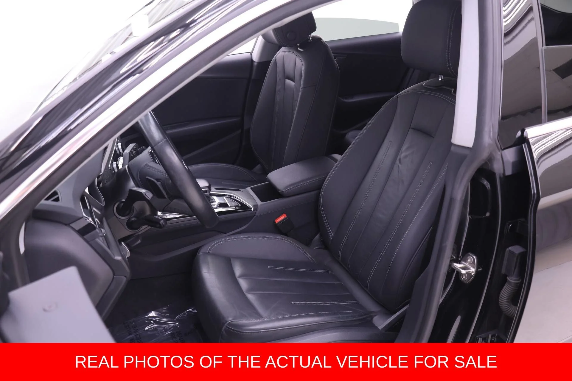 Used 2021 Black Audi  image 4