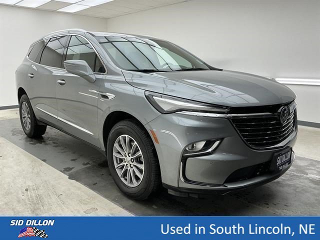 Used 2023 Moonstone Gray Metallic Buick Essence image 3
