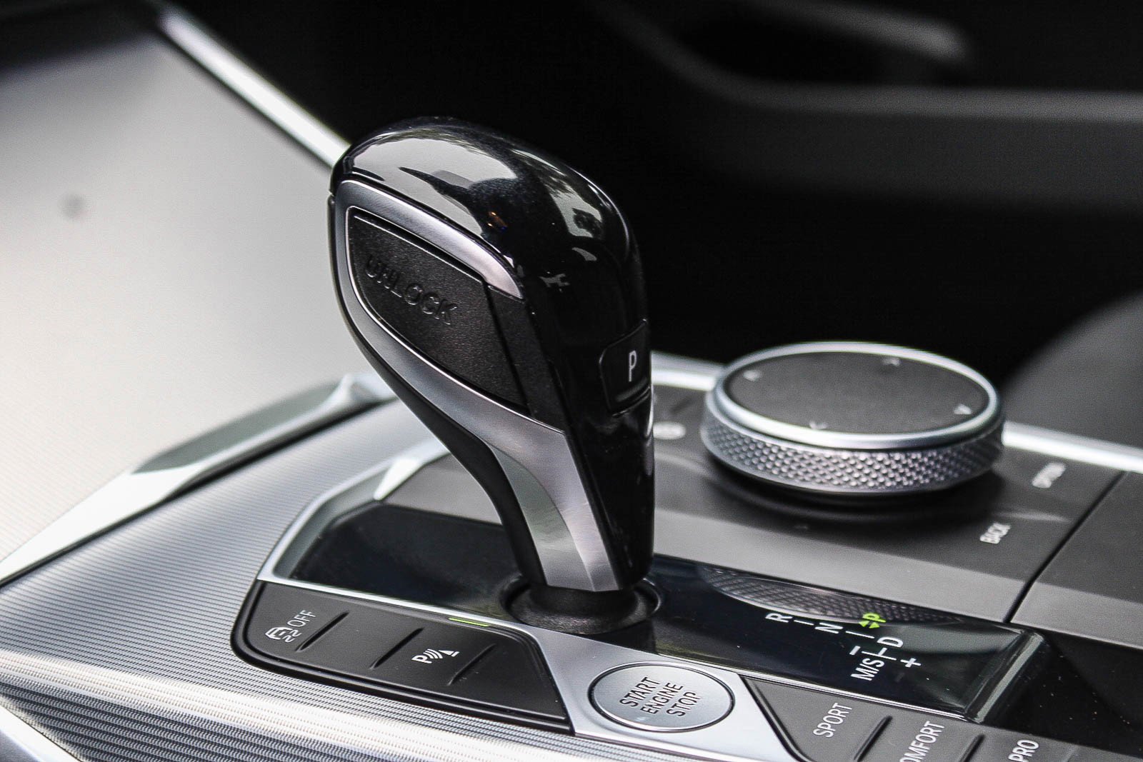 Used 2022 Alpine White BMW M340i image 22