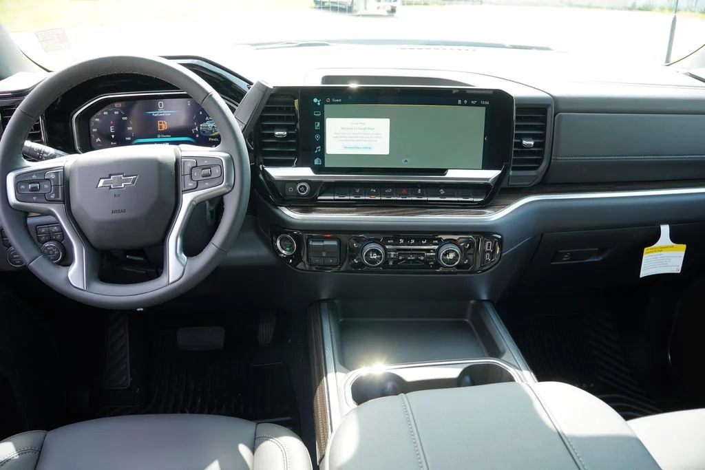 New 2026 White Chevrolet LT image 13
