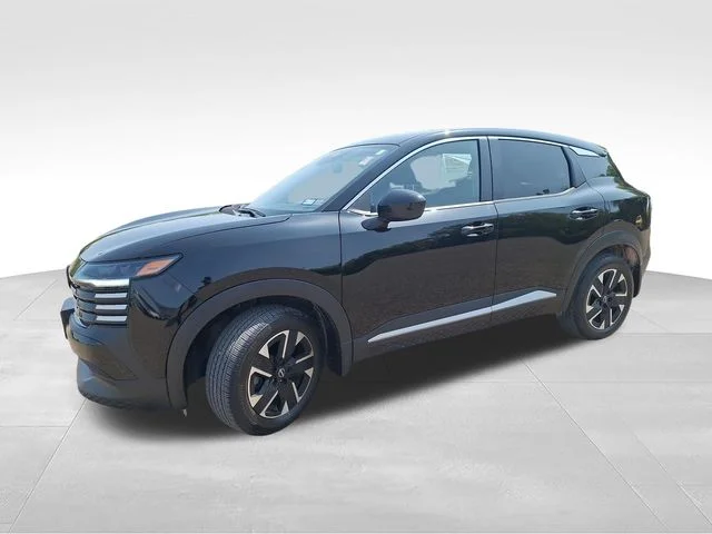 Used 2025 Black Nissan SV image 4