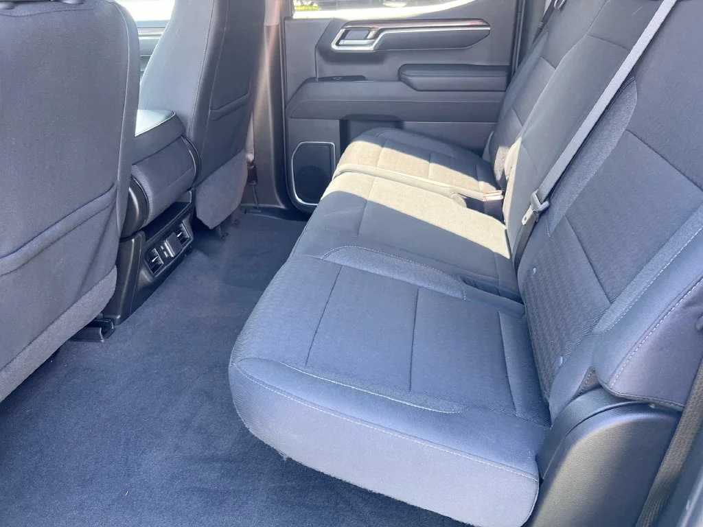 Used 2026 Black Chevrolet LT image 23