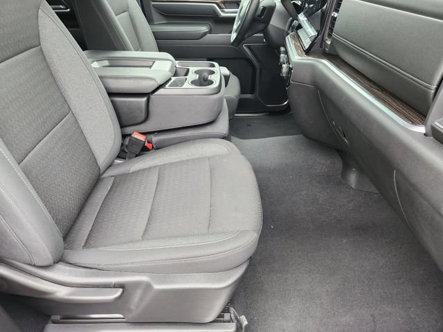 Used 2025 Black Chevrolet LT image 15