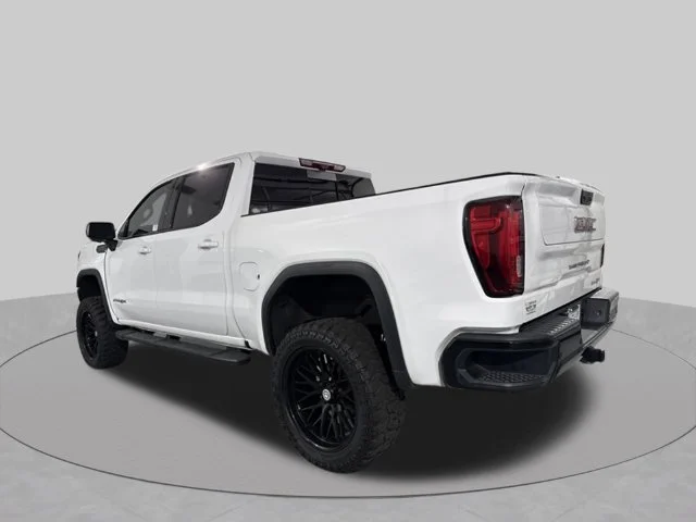 Used 2024 White GMC AT4X image 5