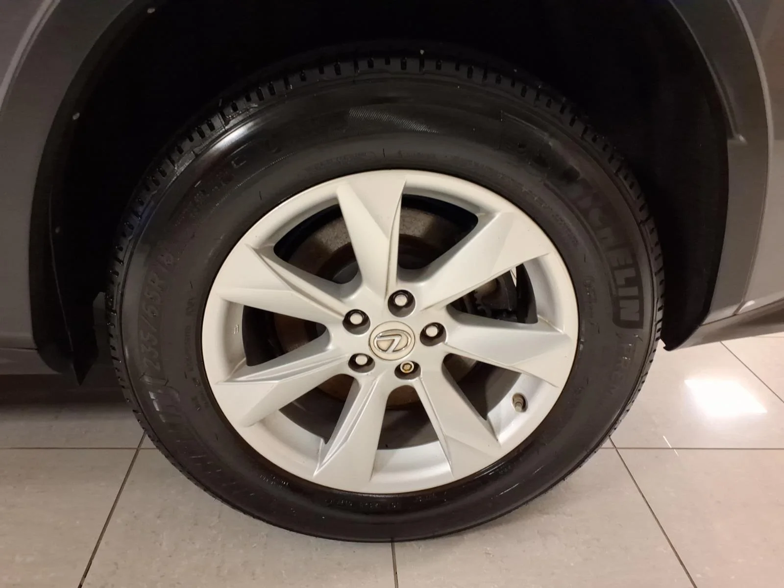 Used 2017 Nebula Gray Pearl (1h9) Lexus Navigation image 16