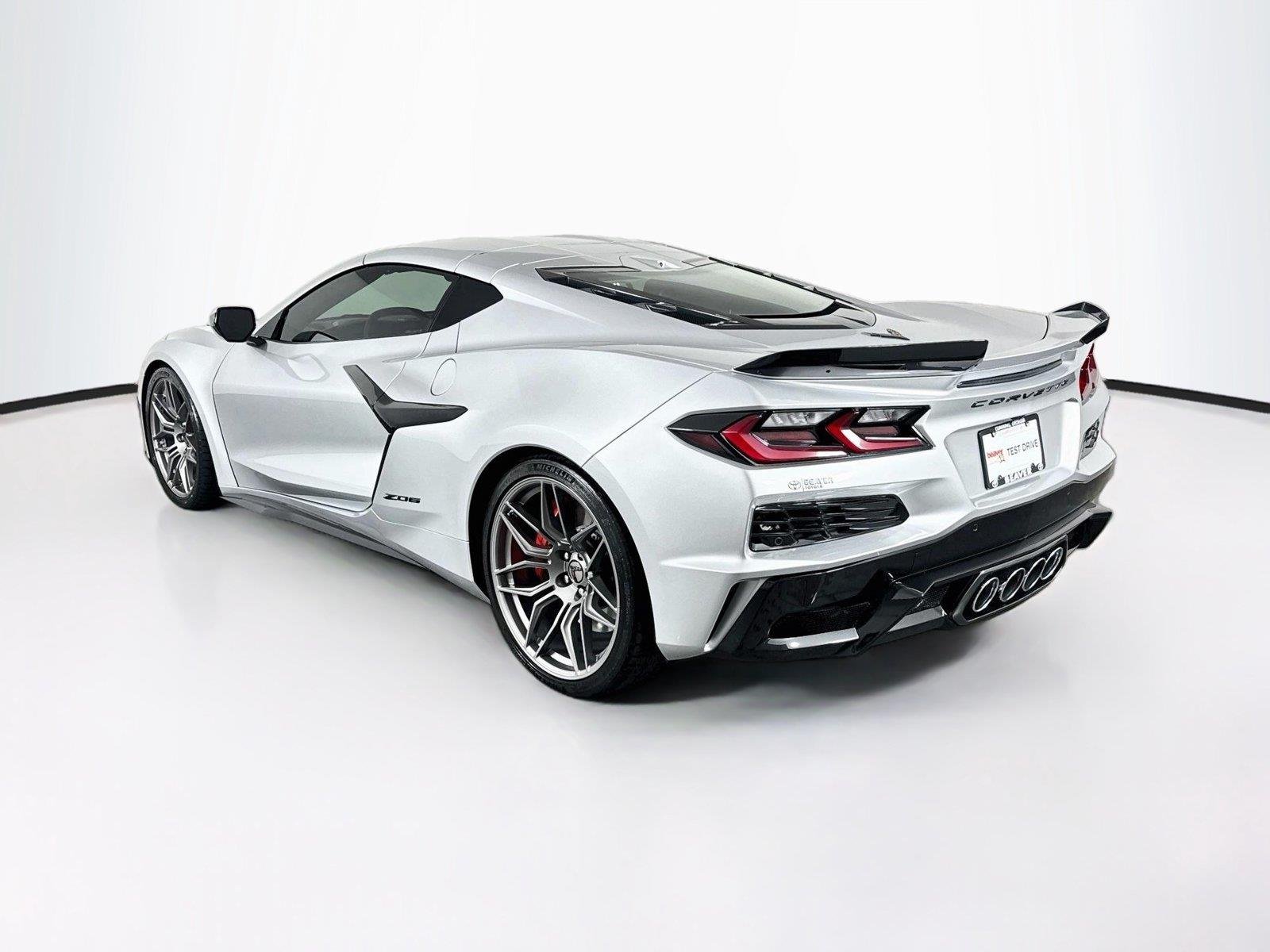 Used 2026 Arctic White Chevrolet 1LZ image 12