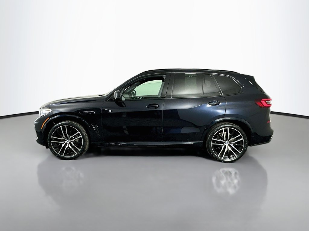 Used 2021 Carbon Black Metallic BMW xDrive40i image 5